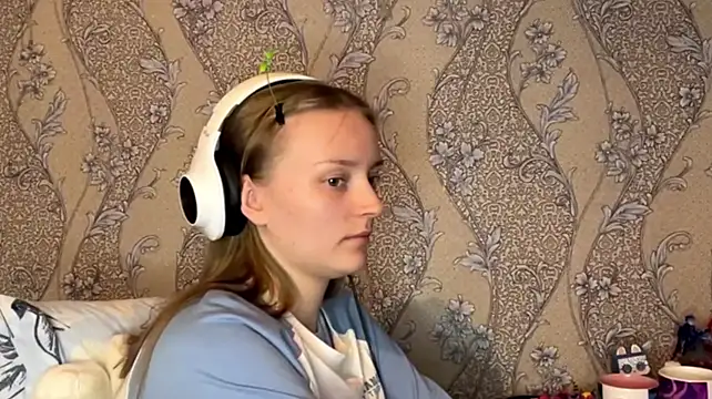 EmyMiu webcam