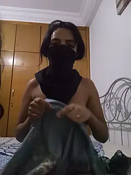 Ella-58 webcam