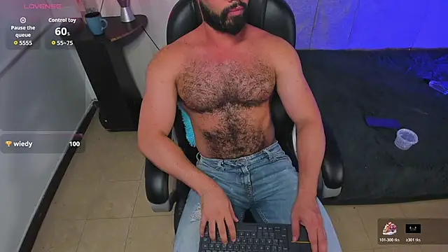 Luke_Diaz7 webcam