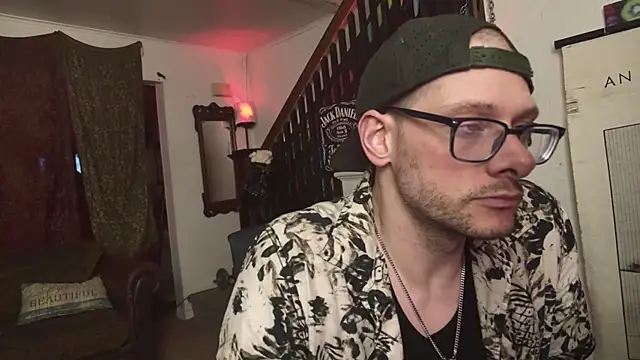 MasterDaddyCool webcam
