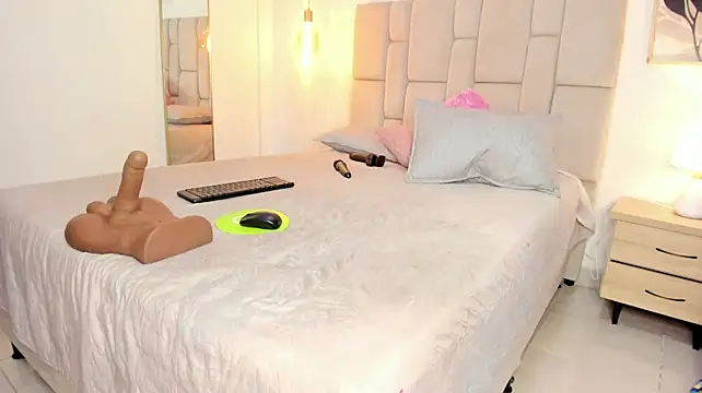 scarlettm08__ webcam