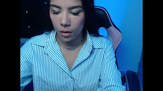 AlejandraScott webcam