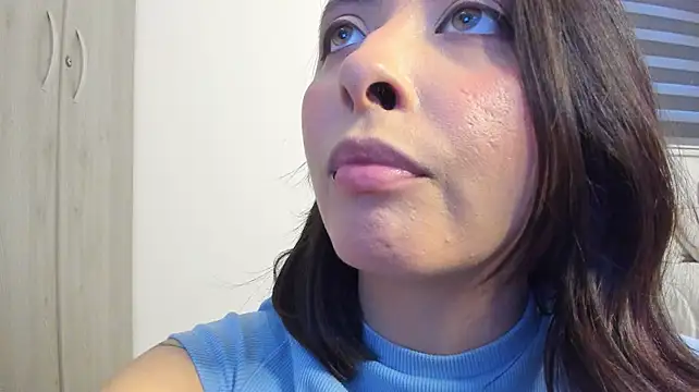Sophiesoft_ webcam
