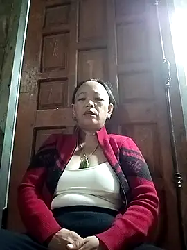 lylai18 webcam