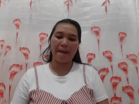sassygirl20 webcam