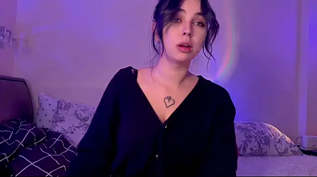 AlexxMichaell webcam
