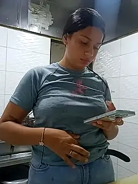 waitressfancy webcam