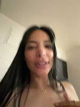 Naughty_Arab_girl