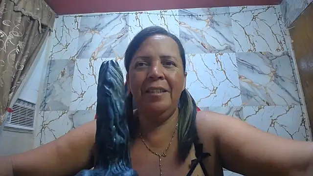 alina_maturehot