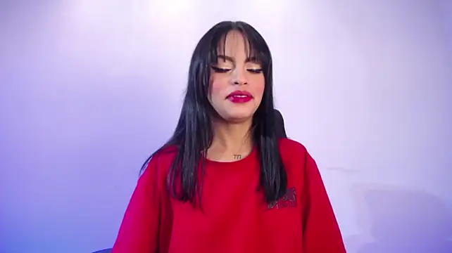 Sharlot_essence