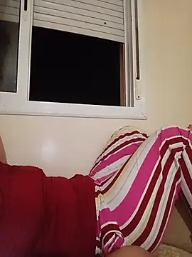 Farah-_nono