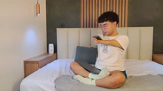 Sam_Velvett webcam
