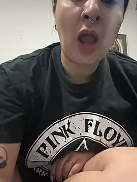 Abril_Luv webcam