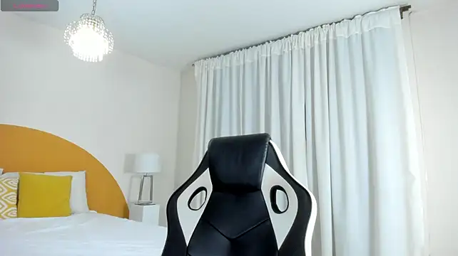 _Emmaa_Queen_ webcam stripchat model stream image