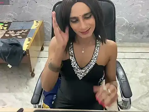 LuvLayla