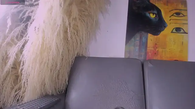 Kiaraa_lux webcam