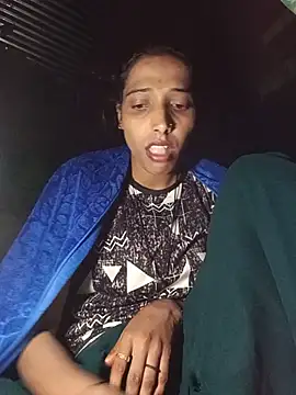Pinki_thakur_1