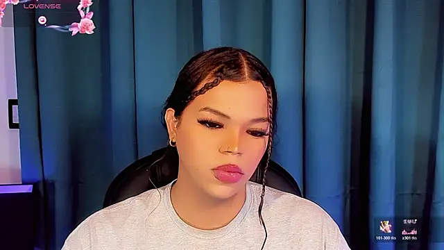Keira_Fox31
