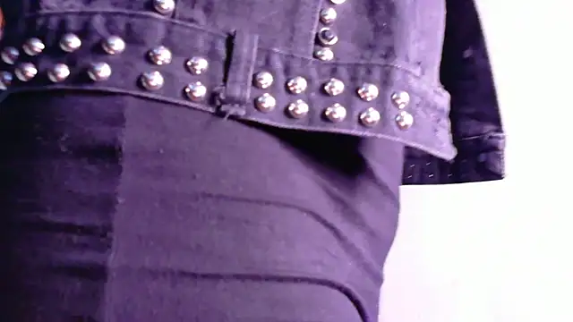 kinkymaturee