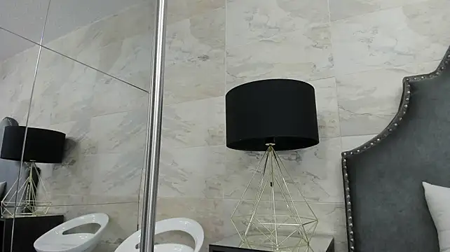 ariana_moon00