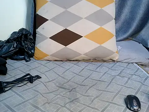 pretty_naughty_tits