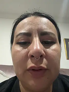 Abril_Luv webcam