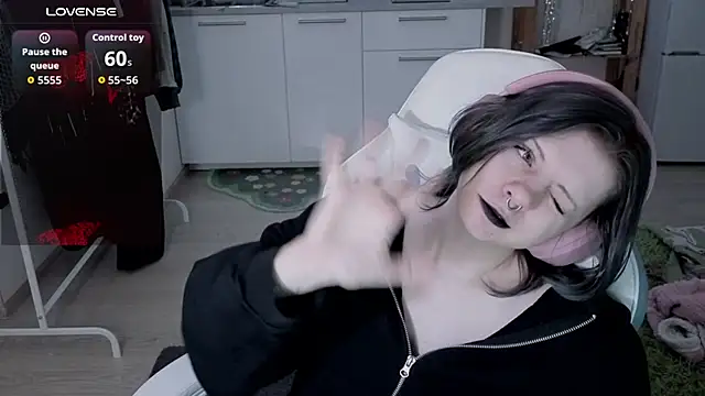 Alice_Zev webcam