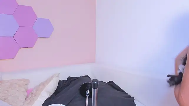 april_grey11 webcam