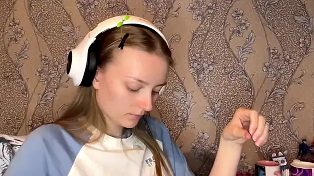 EmyMiu webcam