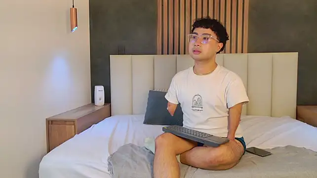 Sam_Velvett webcam