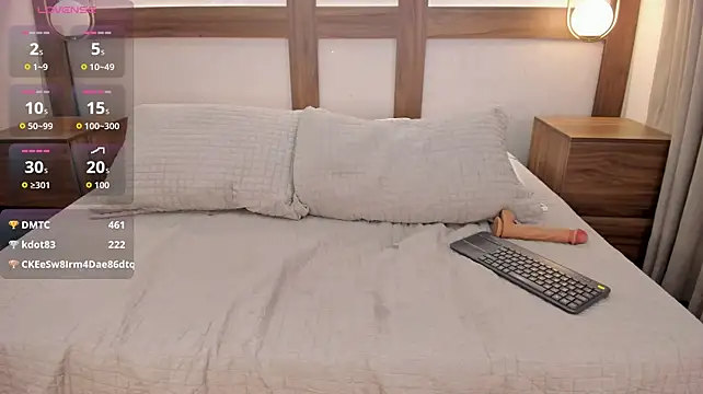 Emii_Lux