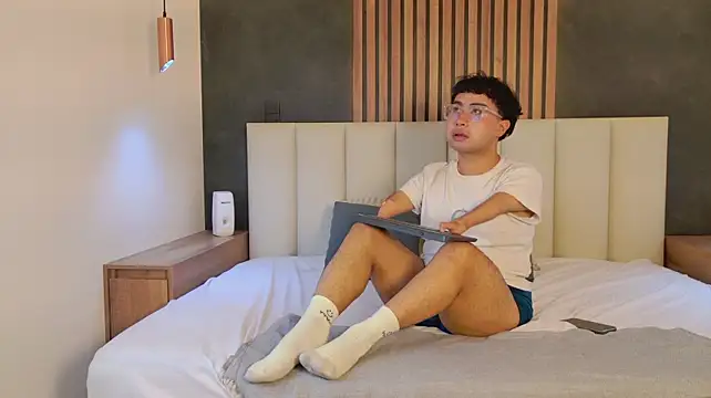 Sam_Velvett