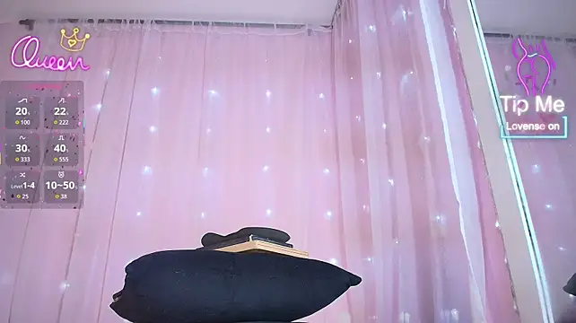 SunnyGilmoree webcam