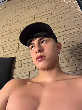 Lander_Cruz's live cam
