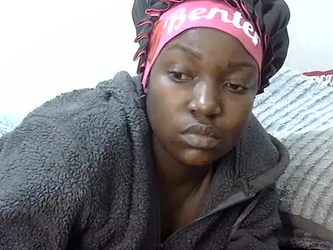 Sexy-suzy webcam