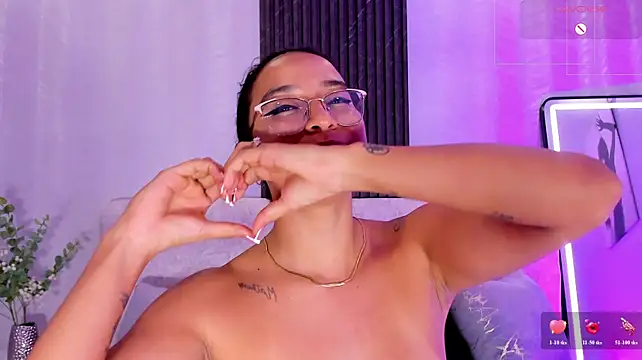 zoe_martins_ webcam