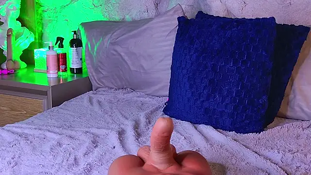 bella_mush webcam