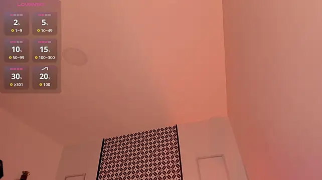 megann_blaze webcam