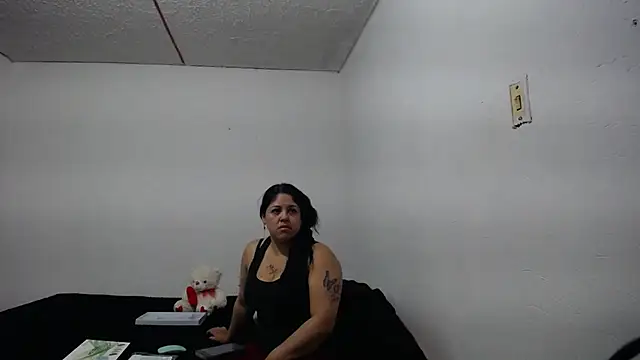 Scarlett-Evams webcam