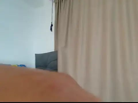 Laura_Cramz
