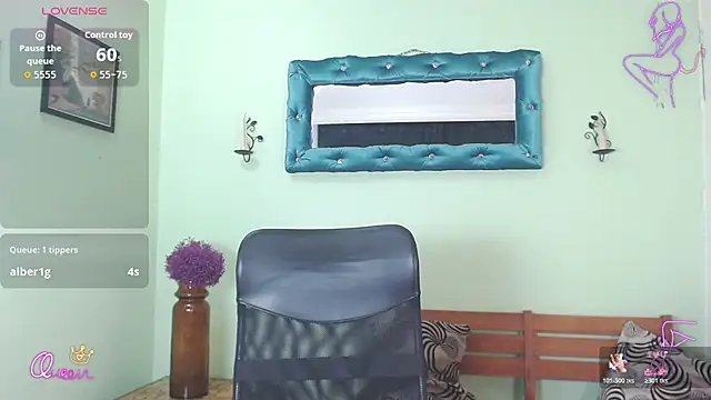 _Victoria_Jones_ webcam