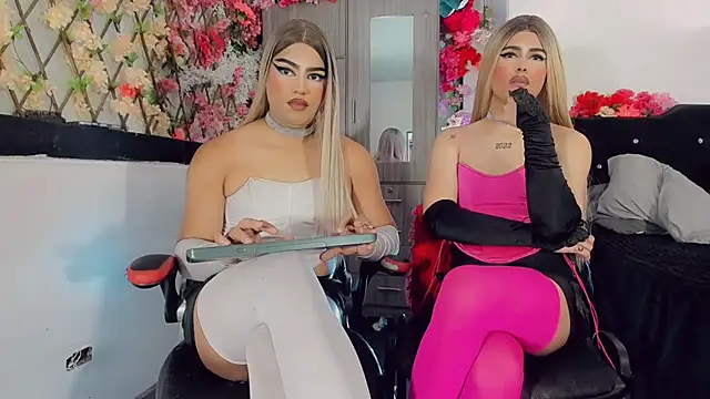 Modella: Thiara_veky_