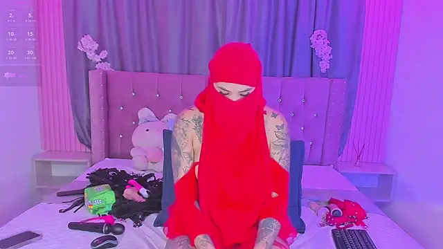 Nayla-Mouna webcam