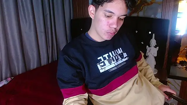 haku_nayro webcam
