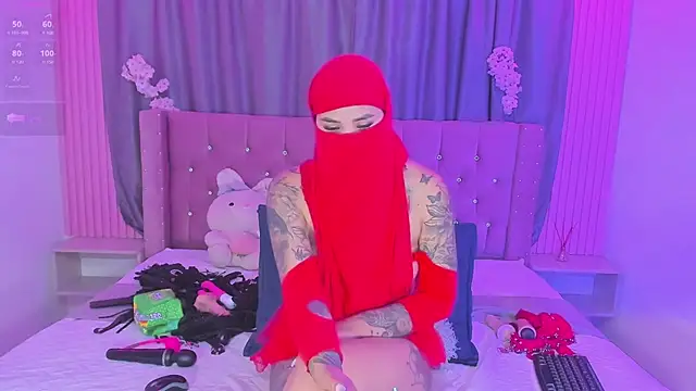 Nayla-Mouna webcam