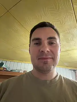 Rowing199456 live cam on StripChat
