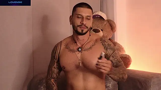 Seth_Vegaa live cam on StripChat