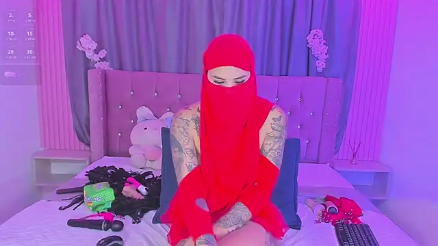Nayla-Mouna webcam