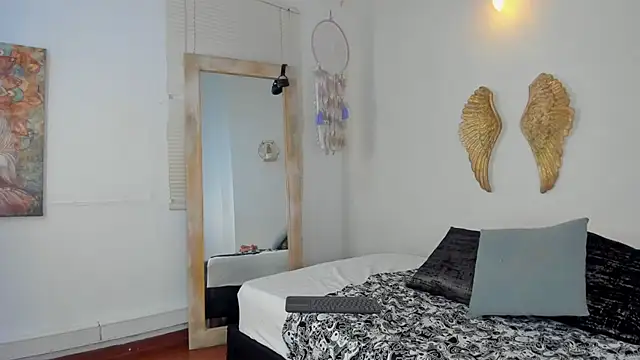 MeganFooster_ webcam
