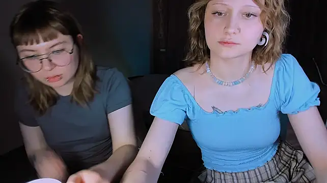 MariaMango webcam